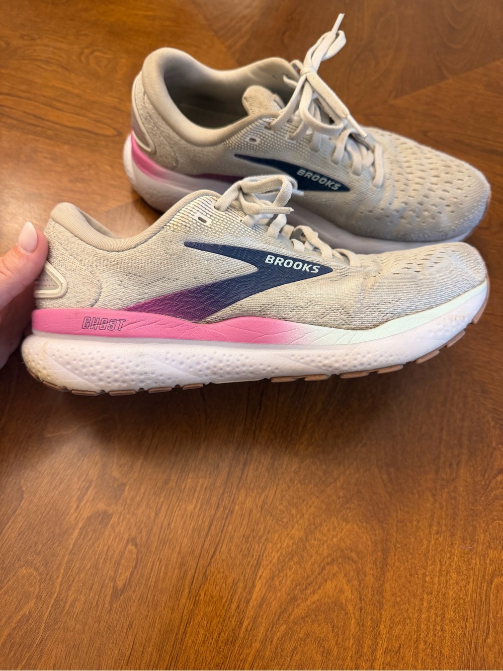 Brooks Ghost 16